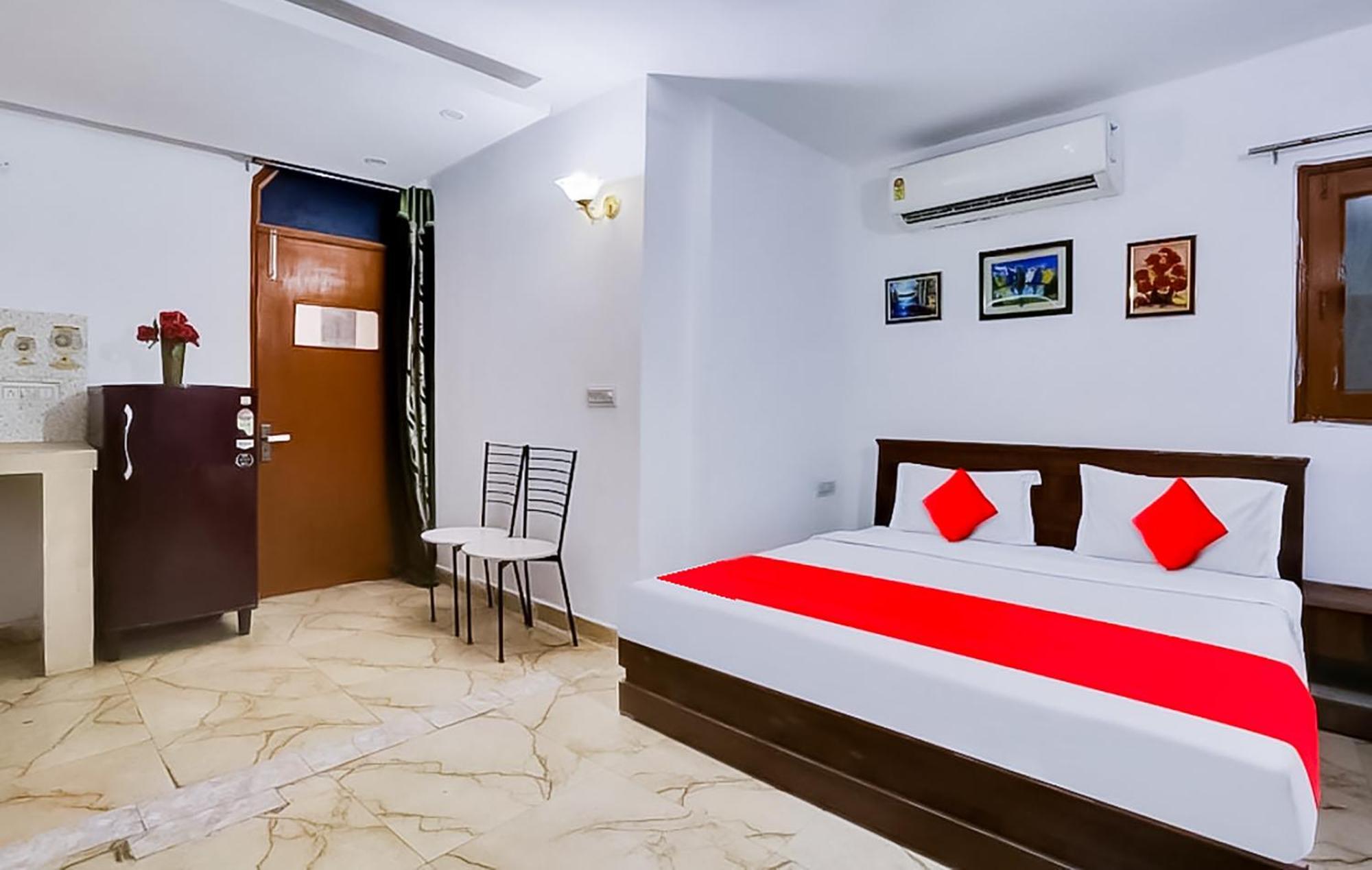 Hotel T-49 Hauz Khas By Roomshala New Delhi